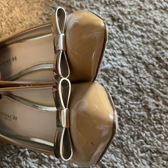 Coach Stilettos with Bow - Picture 8 of 10